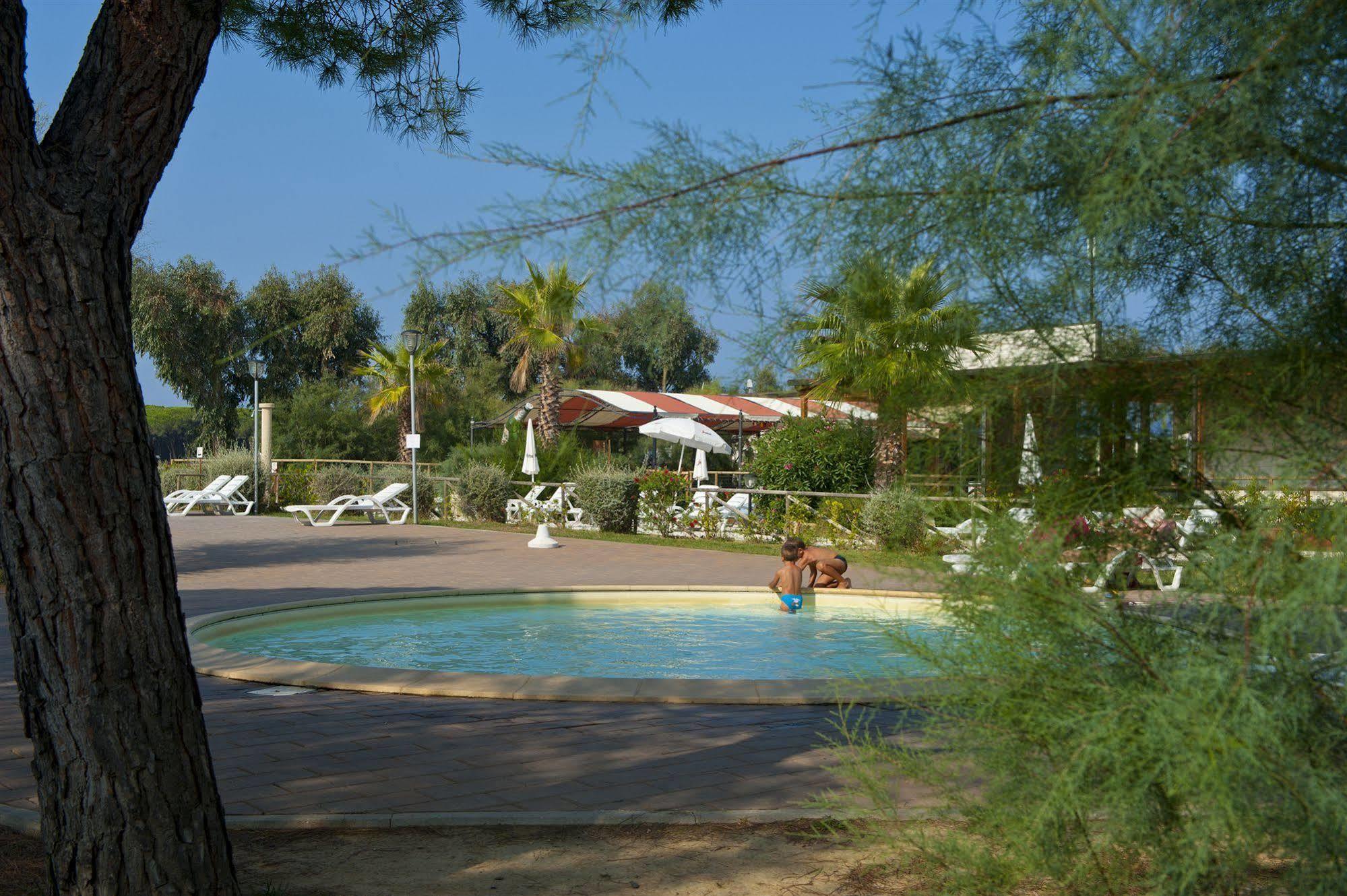 New Camping Le Tamerici تشيزينا المظهر الخارجي الصورة